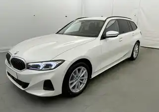 Touring 318i 156 ch BVA8