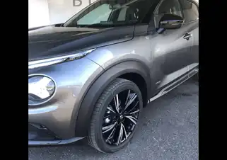 Juke HYBRID 143