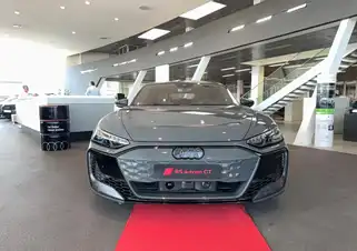 RS e-tron GT 843 ch quattro