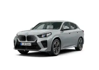 iX2 eDrive20 204ch BVA