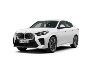iX2 eDrive20 204ch BVA