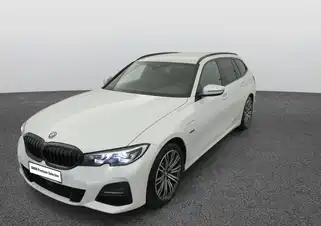 Touring 330e 292 ch BVA8