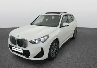 iX1 eDrive20 204ch BVA