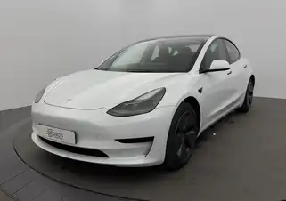 MODEL 3 Autonomie Standard Plus RWD