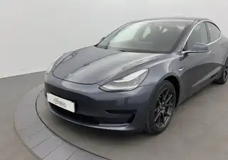 MODEL 3 Standard Range Plus RWD
