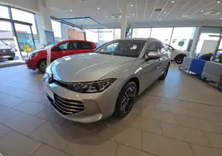 Passat 1.5 eTSI OPF 150 DSG7