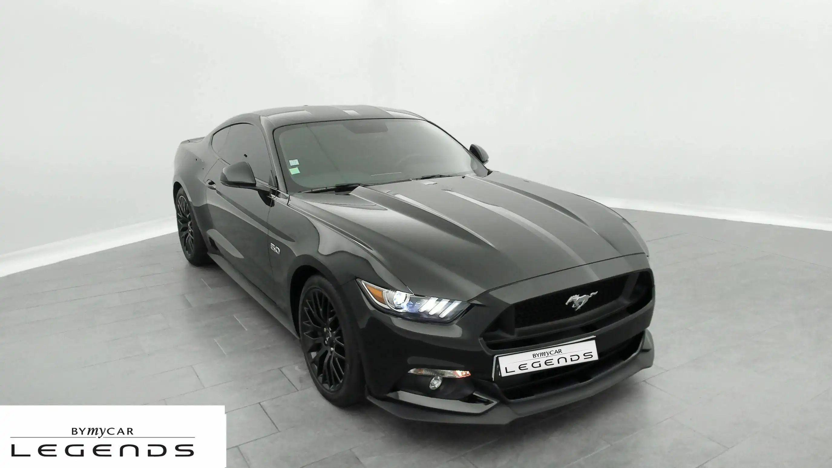 Mustang Fastback V8 5.0 421
